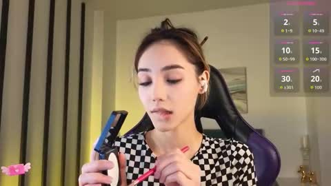 Hi im Yuki online show from October 2025 05:11:02 AM