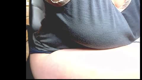 lilchloelove online show from September 2025 05:02:02 PM