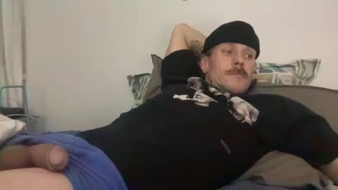 Snapshot of lildeer1980 chatting on December 2024 03:58:01 AM lildeer1980 online show from December 2024 03:58:01 AM