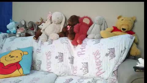 emily ryanson online show from March 2026 10:02:02 PM