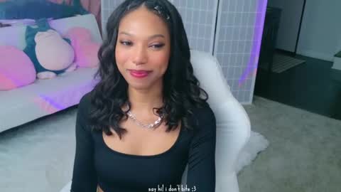 evie online show from June 2026 12:44:01 AM