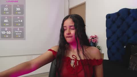 Lili online show from October 2025 03:18:02 AM