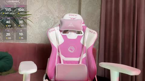 Lili online show from January 2025 01:20:02 PM