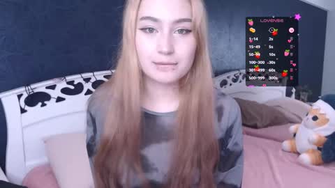 Lilu online show from October 2025 04:24:02 AM