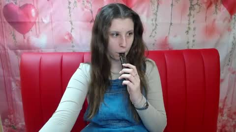 lilianashine online show from April 2026 10:59:01 AM