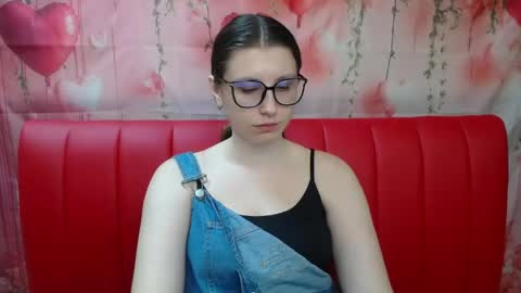 Snapshot of lilianashine chatting on May 2026 05:12:01 AM lilianashine online show from May 2026 05:12:01 AM