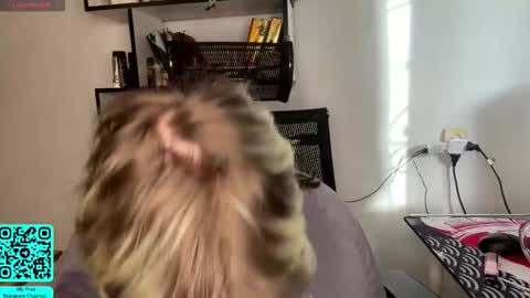 Lilian online show from February 2026 07:04:01 AM