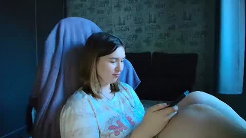 liliawoolf online show from November 2025 12:26:01 PM