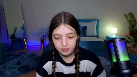 Lili Bakery online show from March 2026 03:54:02 AM