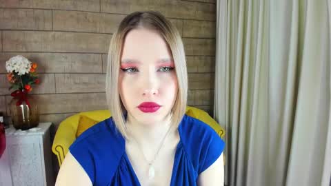 LiliLinn online show from February 2025 05:49:02 AM