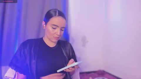 lilirouse online show from March 2026 04:01:02 PM