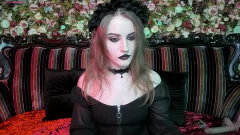 lilit_el_ online show from April 2026 09:45:01 PM