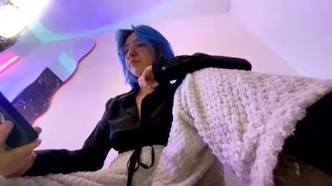 Lilith  online show from May 2026 05:58:02 AM