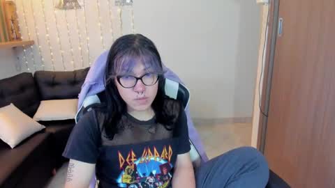 lilith  online show from April 2026 03:16:01 PM