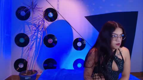 Lilith and Khloe  online show from January 2026 11:13:01 AM