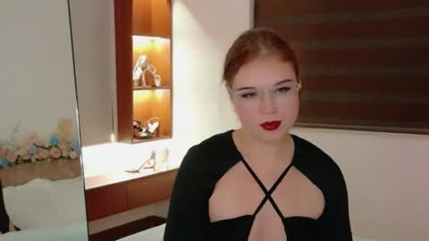 Lilith Bonheur online show from July 2026 09:06:02 PM
