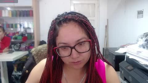 Laura lopez online show from June 2026 07:50:01 PM