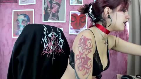 Snapshot of lilith_hart_ chatting on October 2025 12:55:02 PM lilith_hart_ online show from October 2025 12:55:02 PM