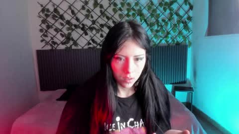 Lilith Patton  online show from April 2026 12:50:01 PM