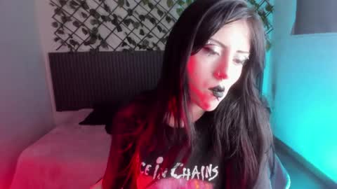 Lilith Patton  online show from April 2026 01:41:01 PM