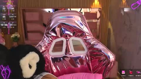 Lilith  online show from September 2025 03:32:01 AM