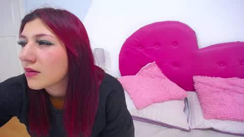 Snapshot of lilith_sm1th chatting on February 2025 04:37:01 AM Lilith Smith online show from February 2025 04:37:01 AM