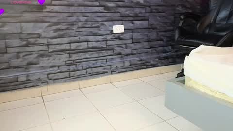 LILITH ZEN online show from February 2025 11:02:02 AM