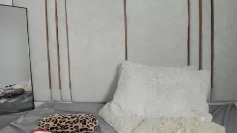 Lilith online show from May 2026 01:57:02 AM