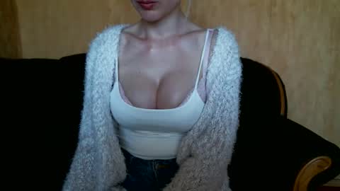 Lenkaa777 online show from May 2026 04:14:02 PM