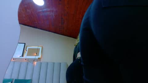lilithsmith__ online show from October 2025 11:24:01 AM