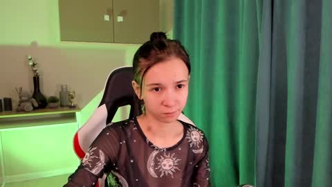 Snapshot of lilithstrangfor chatting on December 2024 04:55:02 AM lilithstrangfor online show from December 2024 04:55:02 AM