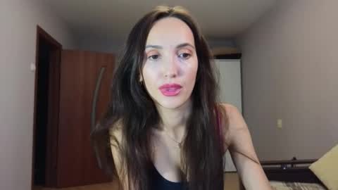 Lillian online show from October 2025 12:17:01 PM