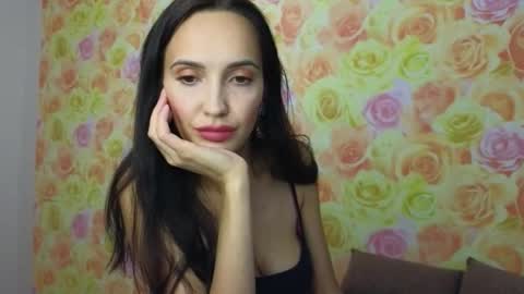 Lillian online show from December 2025 11:26:02 AM