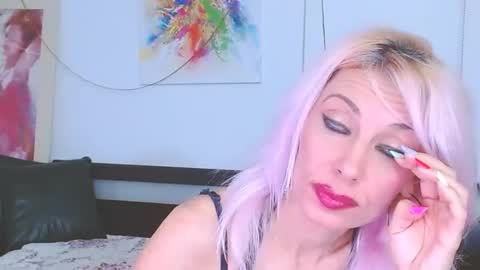 Lara online show from January 2025 04:26:01 AM
