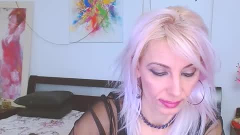 Lara online show from February 2025 06:08:01 AM