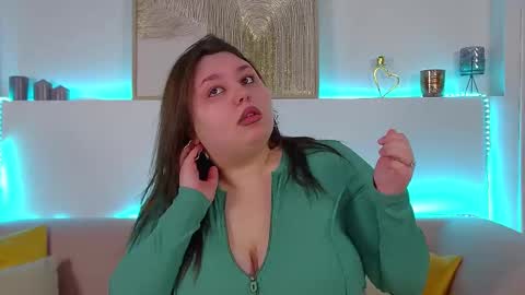 LillianHaig online show from March 2025 06:58:02 PM