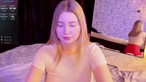 lillie_berry online show from November 2025 04:56:01 AM