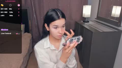 Celina Lillie online show from February 2026 08:09:01 AM