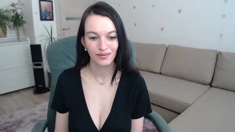 Snapshot of lilliyves chatting on June 2026 04:09:02 PM lilliyves online show from June 2026 04:09:02 PM