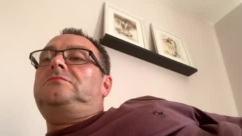 lills16 online show from August 2026 06:22:01 PM