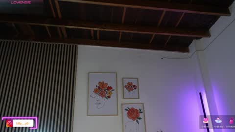 Sofia online show from April 2026 01:30:01 PM