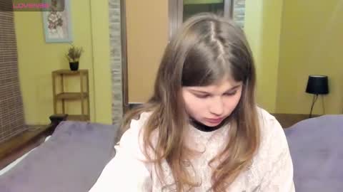 Lilly online show from November 2025 07:38:02 PM