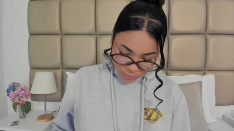 Snapshot of lilly_williamss chatting on June 2026 03:56:02 AM Lilly online show from June 2026 03:56:02 AM