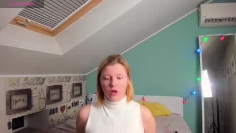 Lilly Depp online show from December 2024 12:52:02 AM