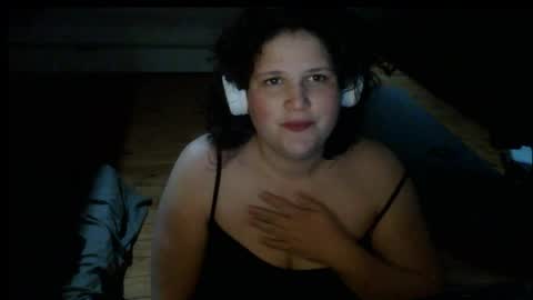 liloudouce online show from April 2026 12:14:01 PM