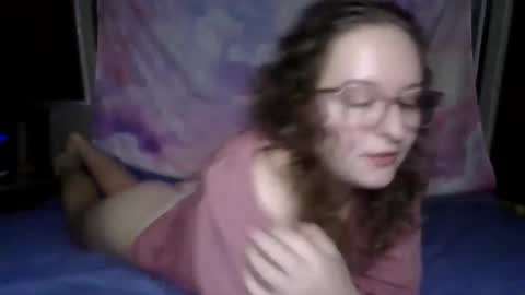 Snapshot of lilpies chatting on December 2024 03:35:01 AM LilPies  online show from December 2024 03:35:01 AM