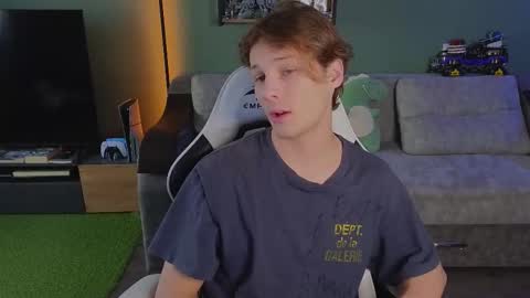 lilteddyboy online show from October 2025 11:29:01 AM