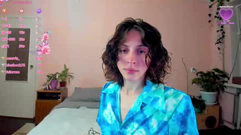 LILY online show from September 2025 02:11:02 PM