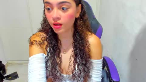 Snapshot of lily_anal_squirt chatting on December 2024 09:11:01 PM lily_anal_squirt online show from December 2024 09:11:01 PM