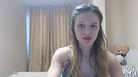 lily_and_jake online show from December 2025 07:12:01 AM